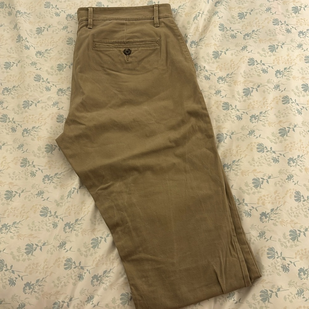 Goodfellow men’s khakis 33Wx30L